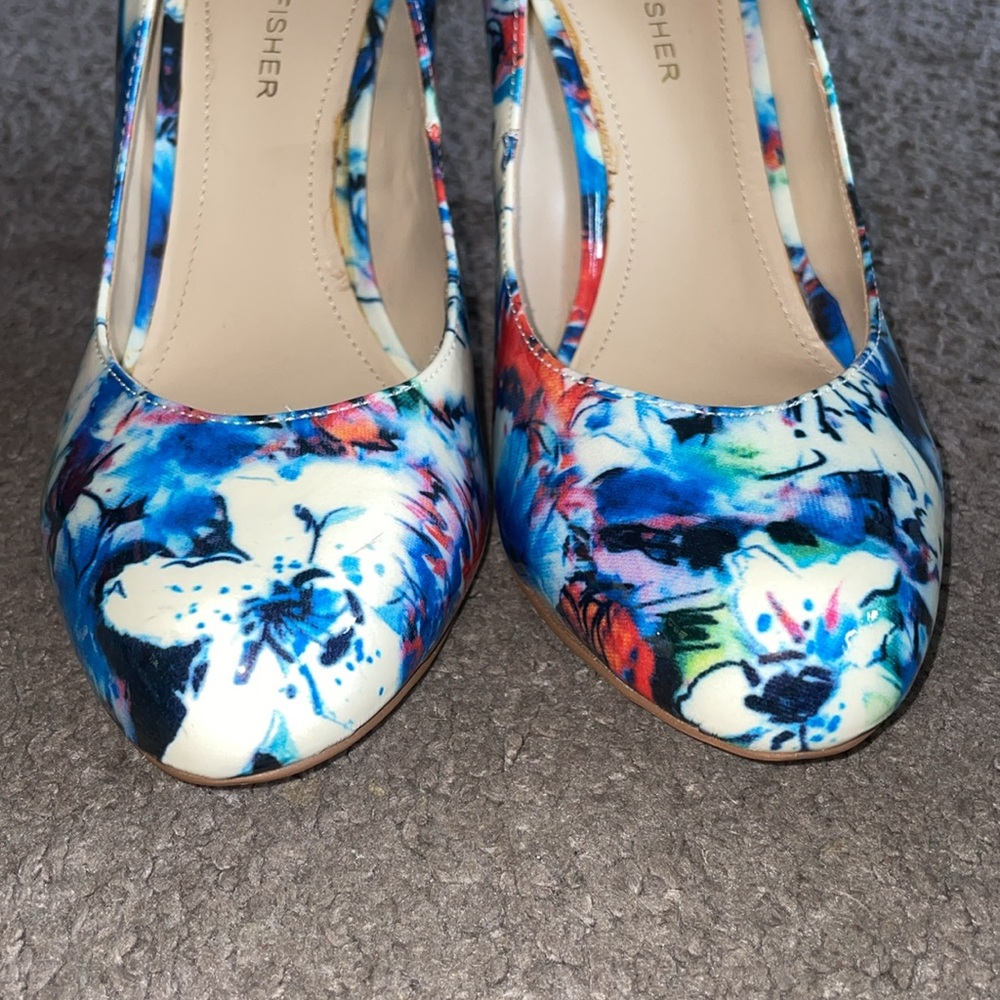 Marc Fisher Women's Colorful Floral High Heels - Picture 5 of 6